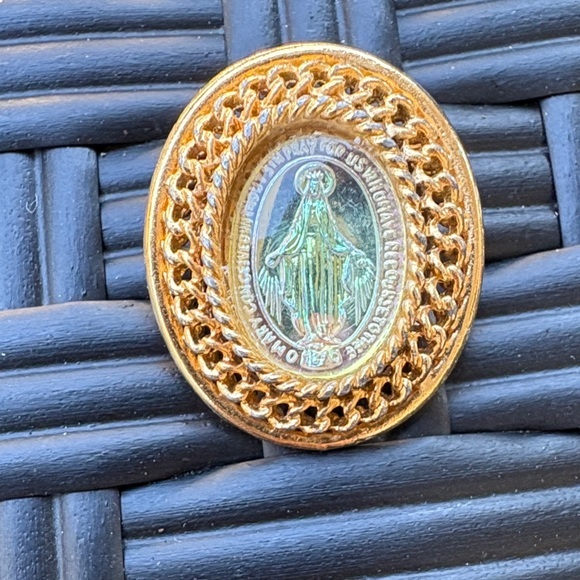 Accessories - Gold Religious Medallion Brooch